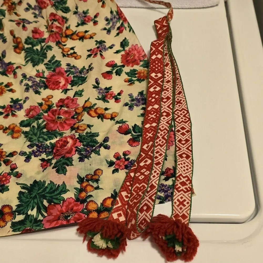 Vintage 1940s‎ Swedish Floral Handmade Half Apron Lightweight Cotton READ